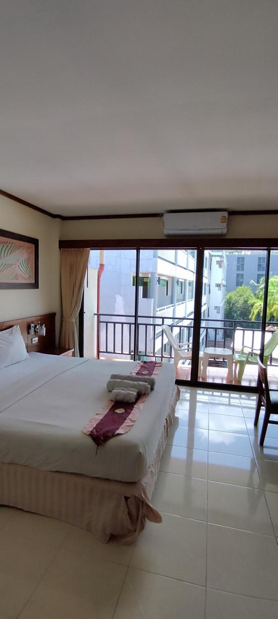 Outdoor Inn Kata Hotel Exterior photo