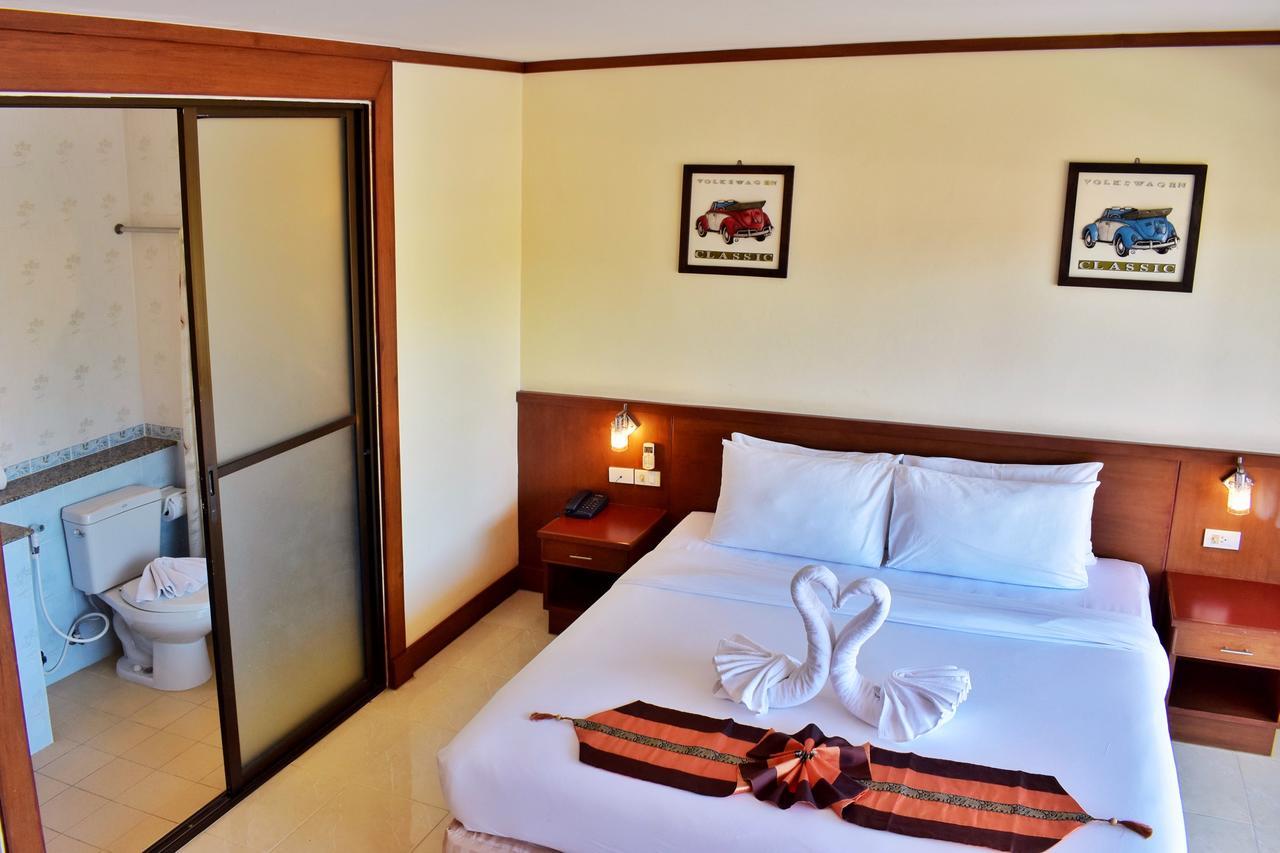 Outdoor Inn Kata Hotel Exterior photo